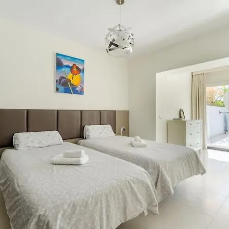 Exquisite Apartment Marbella